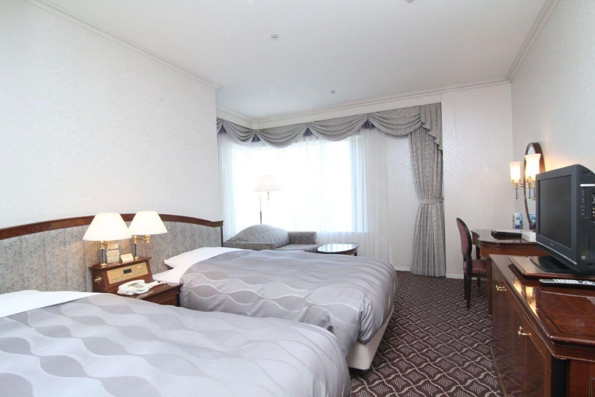 Hotel Springs Makuhari Chiba Dış mekan fotoğraf