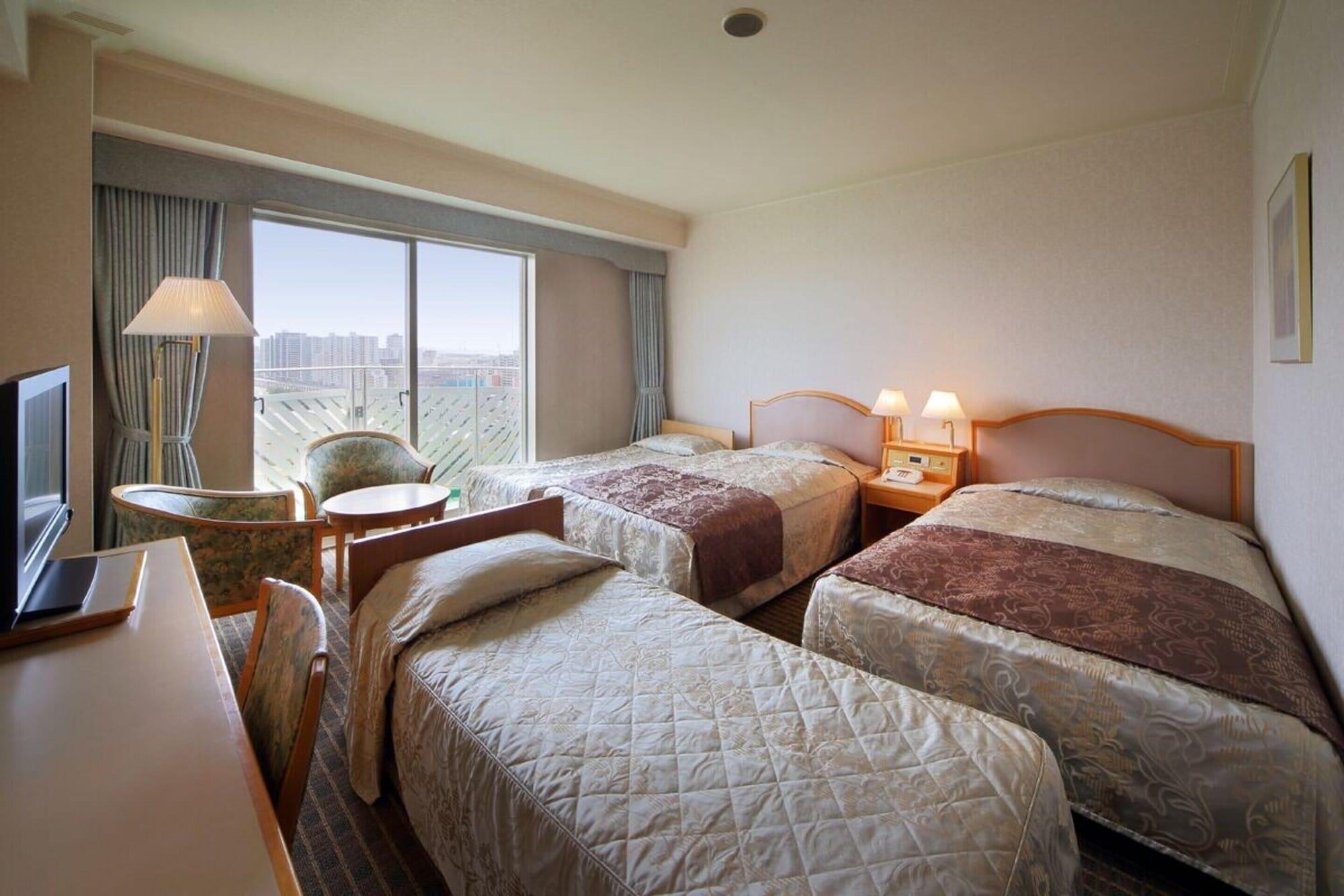 Hotel Springs Makuhari Chiba Dış mekan fotoğraf